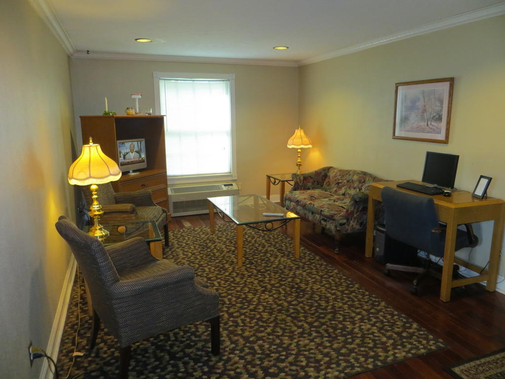 Americourt Hotel And Suites - Elizabethton Extérieur photo